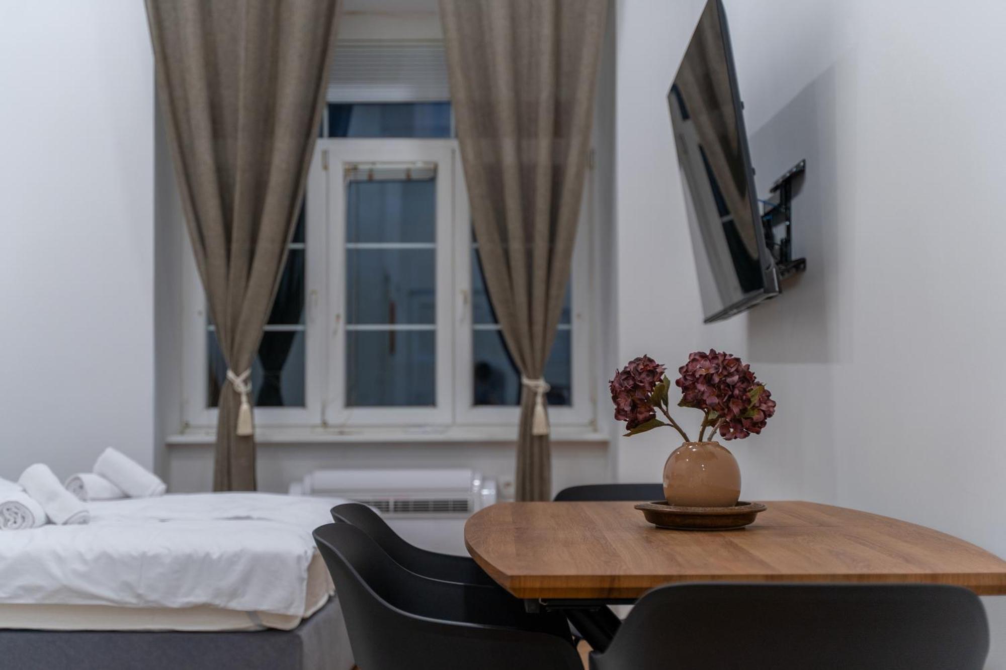Villa Sofija Λιουμπλιάνα Δωμάτιο φωτογραφία
