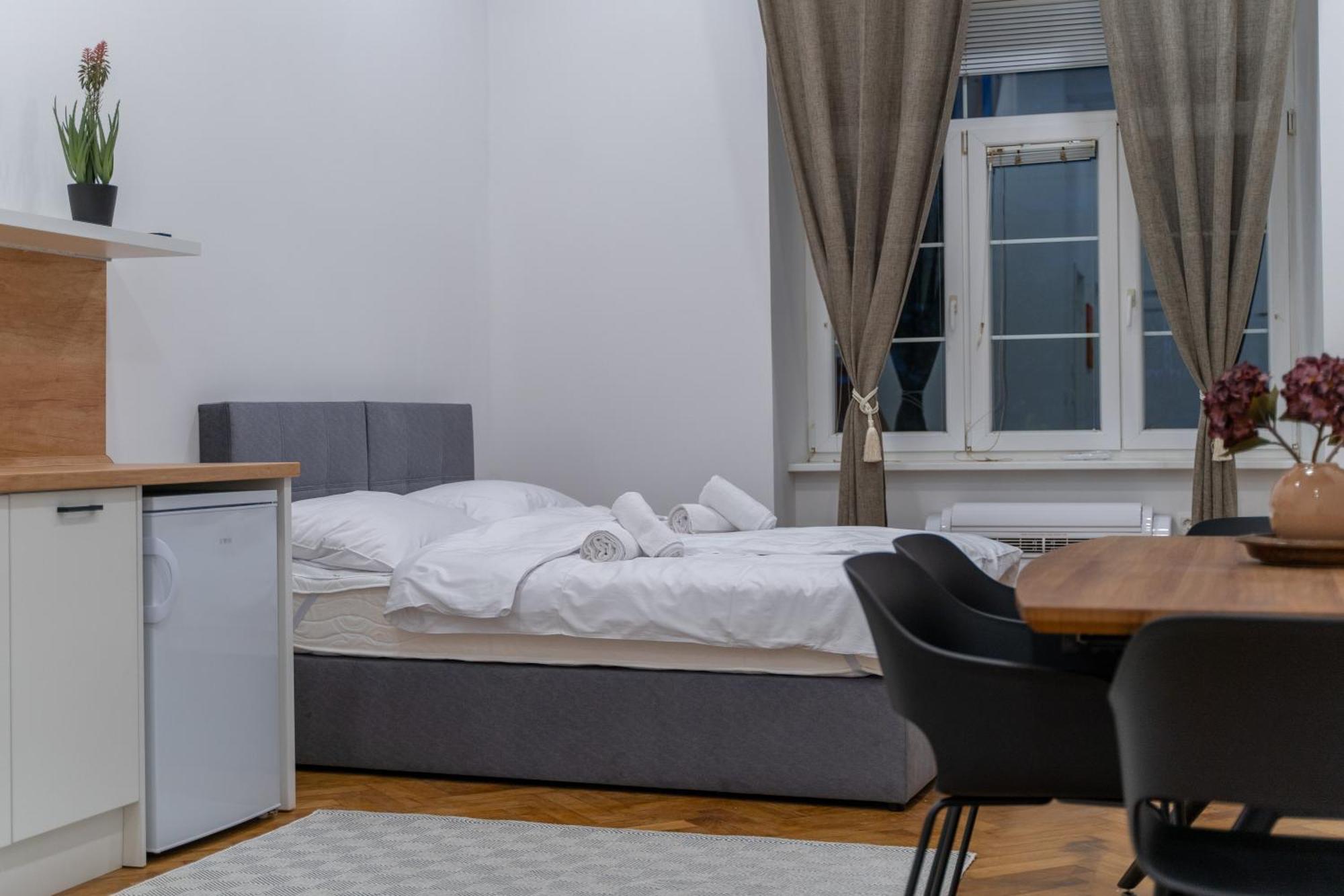Villa Sofija Λιουμπλιάνα Δωμάτιο φωτογραφία
